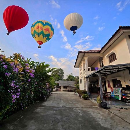 Saphaothong Guesthouse Vang Vieng Exterior photo