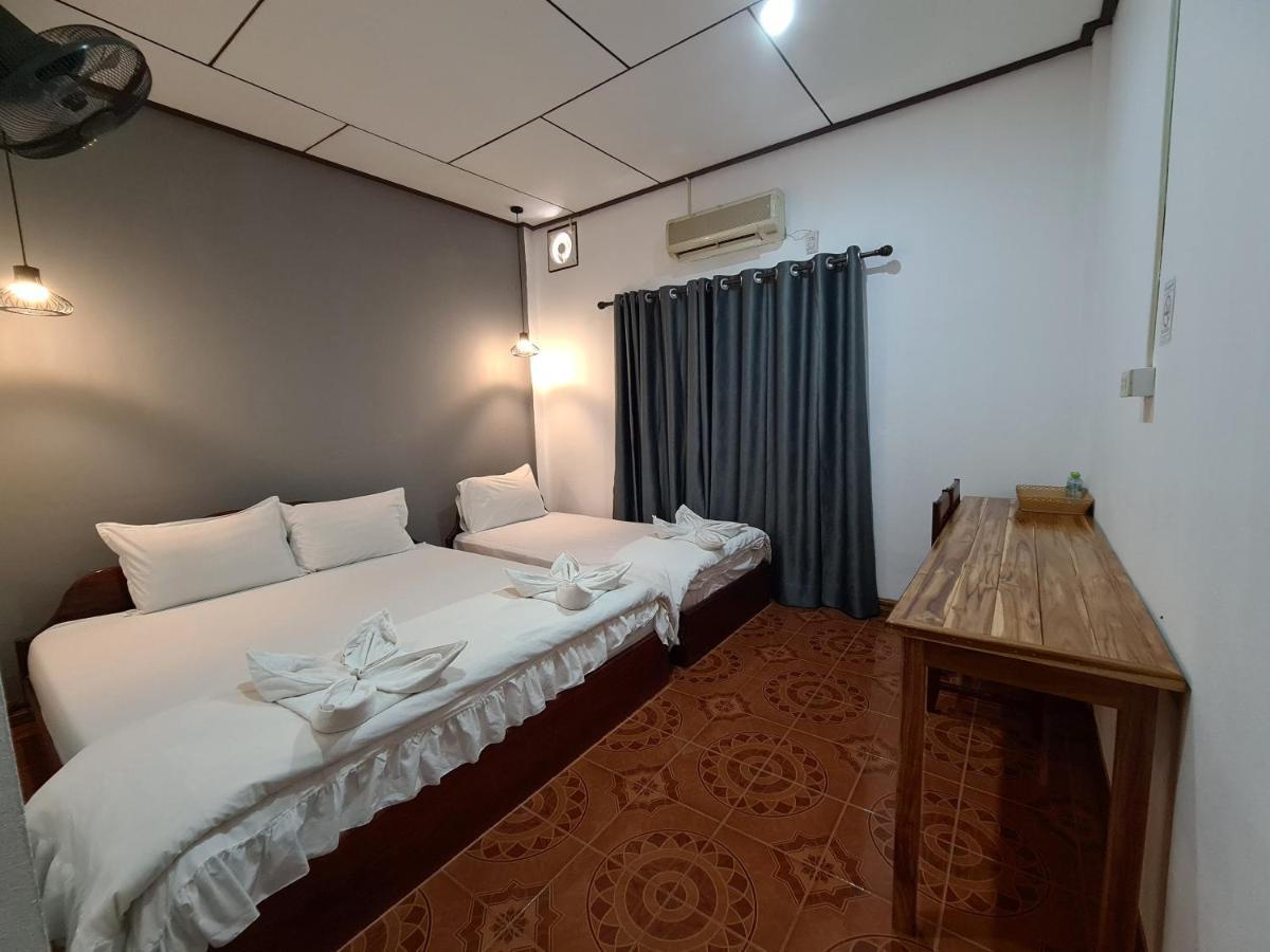 Saphaothong Guesthouse Vang Vieng Exterior photo