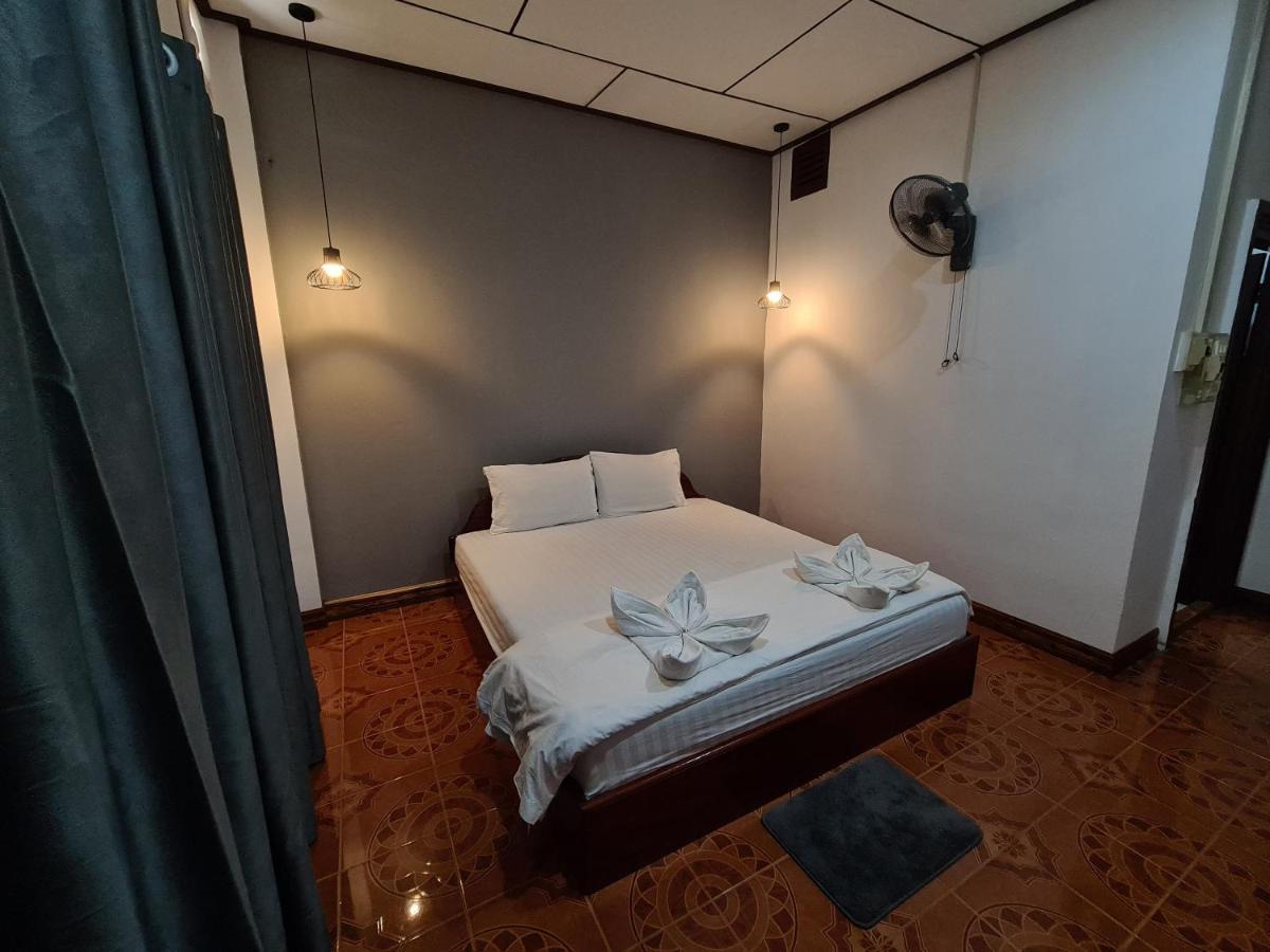Saphaothong Guesthouse Vang Vieng Exterior photo