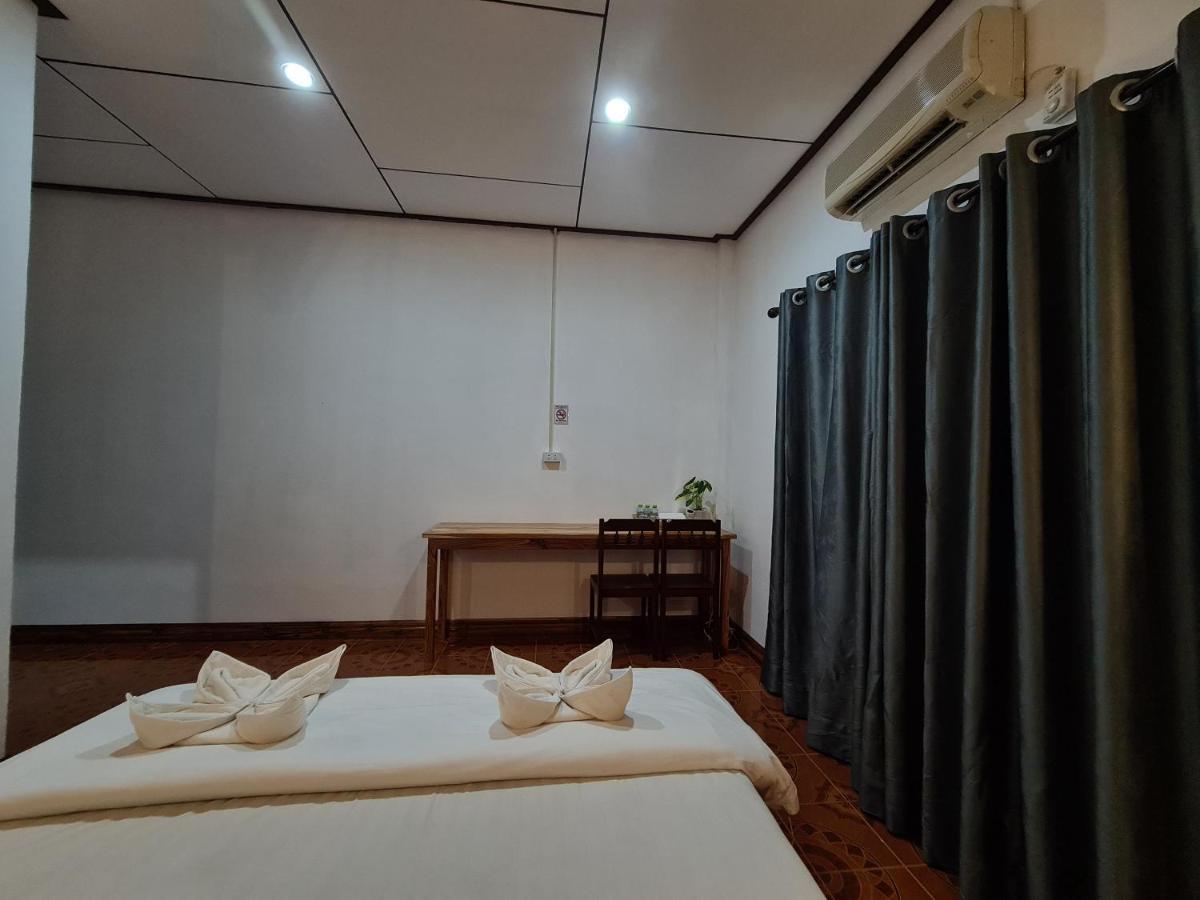 Saphaothong Guesthouse Vang Vieng Exterior photo