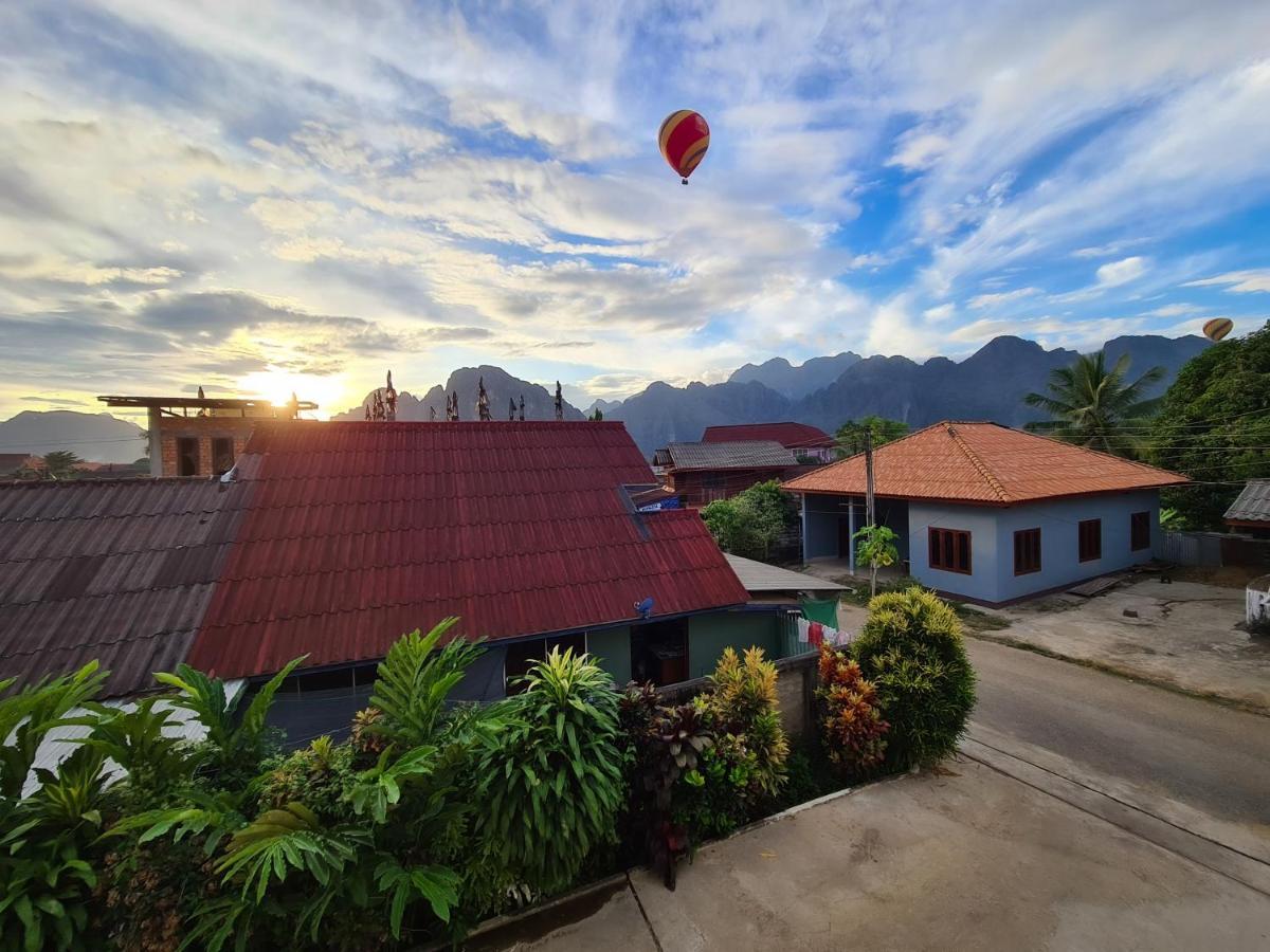 Saphaothong Guesthouse Vang Vieng Exterior photo