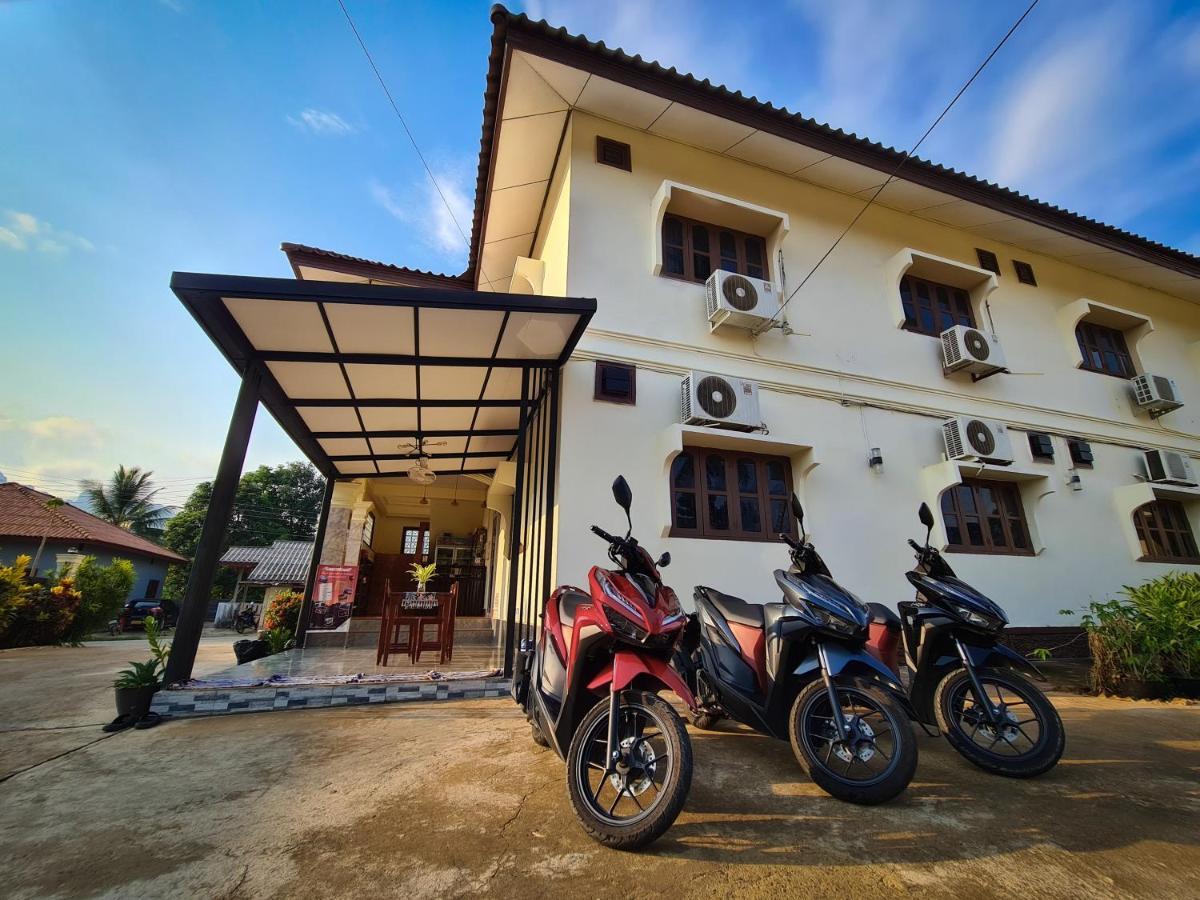 Saphaothong Guesthouse Vang Vieng Exterior photo
