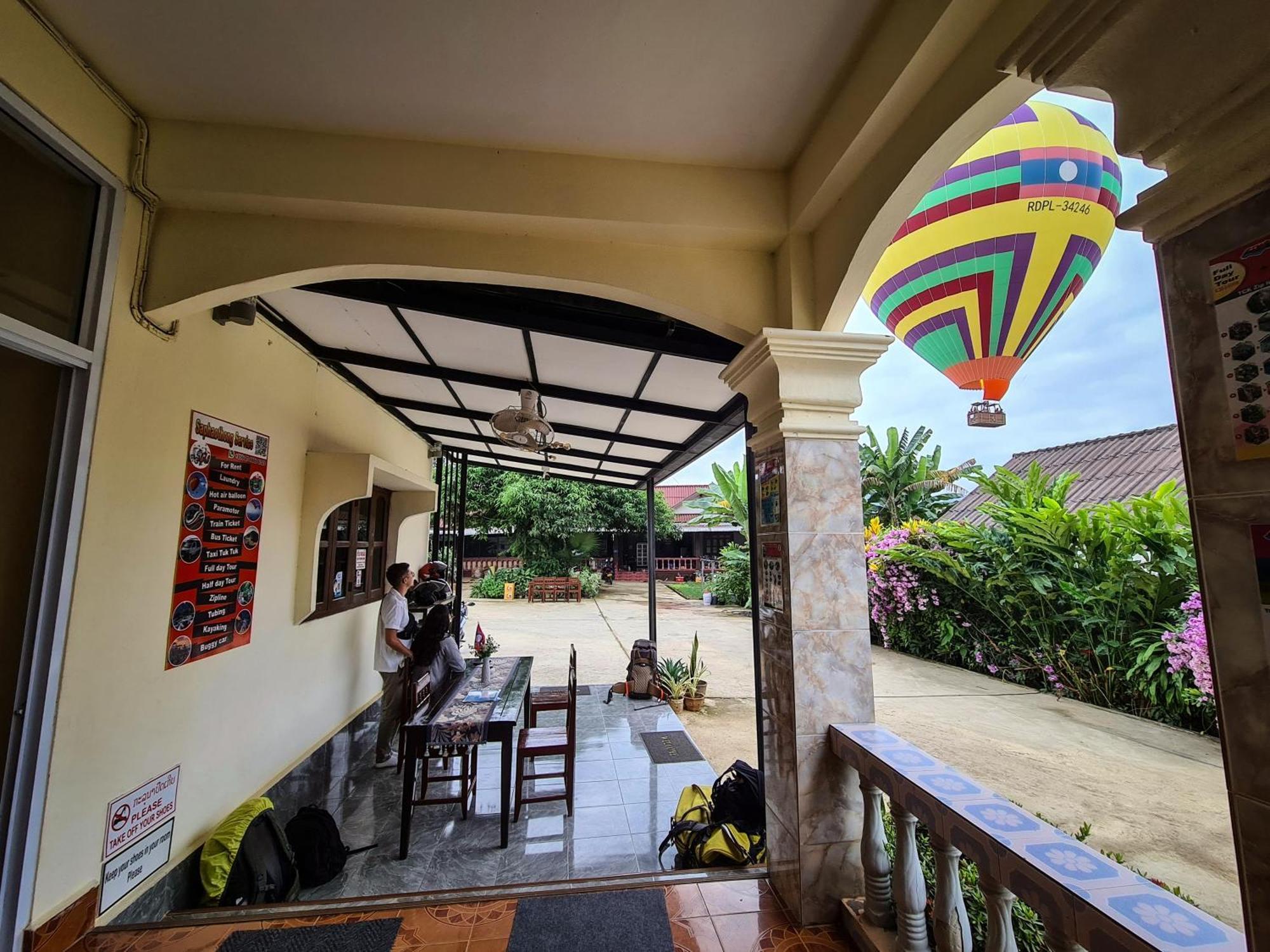 Saphaothong Guesthouse Vang Vieng Exterior photo